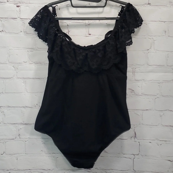 Torrid Curve Black Lace Hook & Eye Bodysuit Size 1 - Picture 6 of 13